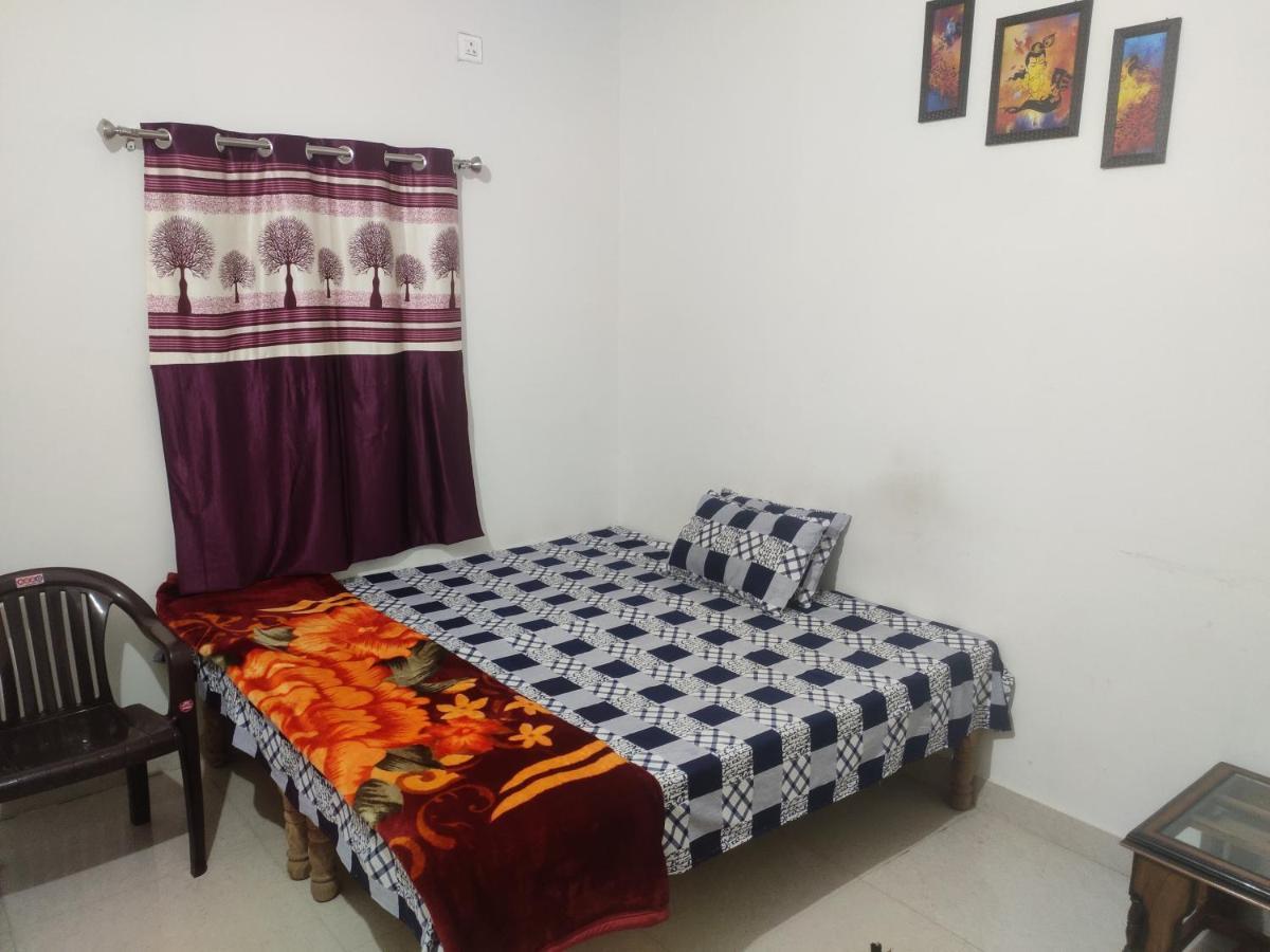 Nidhivan Homestay Vrindāvan المظهر الخارجي الصورة