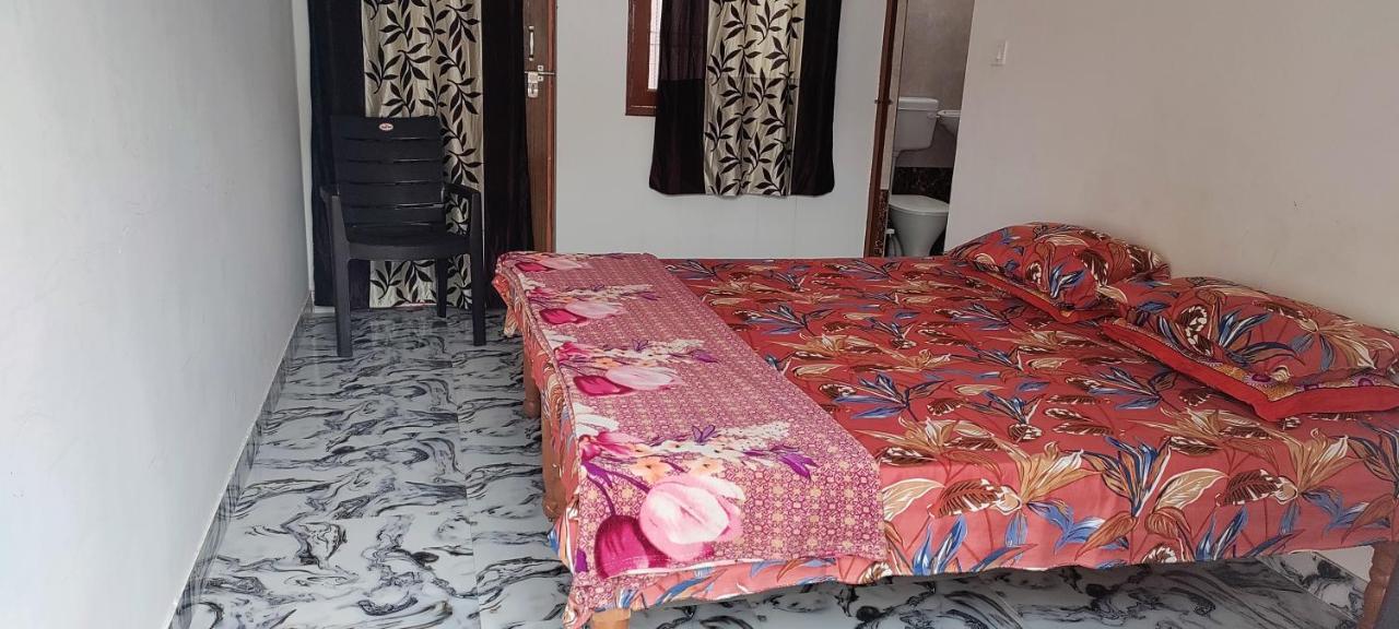 Nidhivan Homestay Vrindāvan المظهر الخارجي الصورة