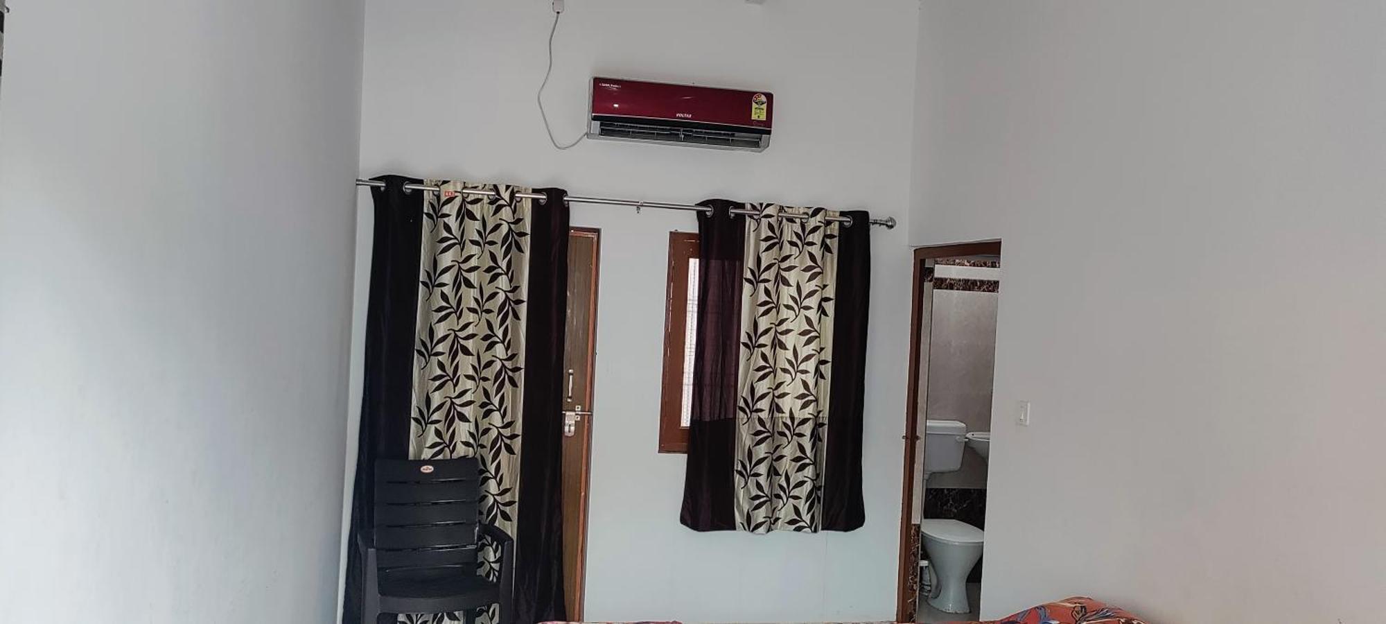 Nidhivan Homestay Vrindāvan الغرفة الصورة