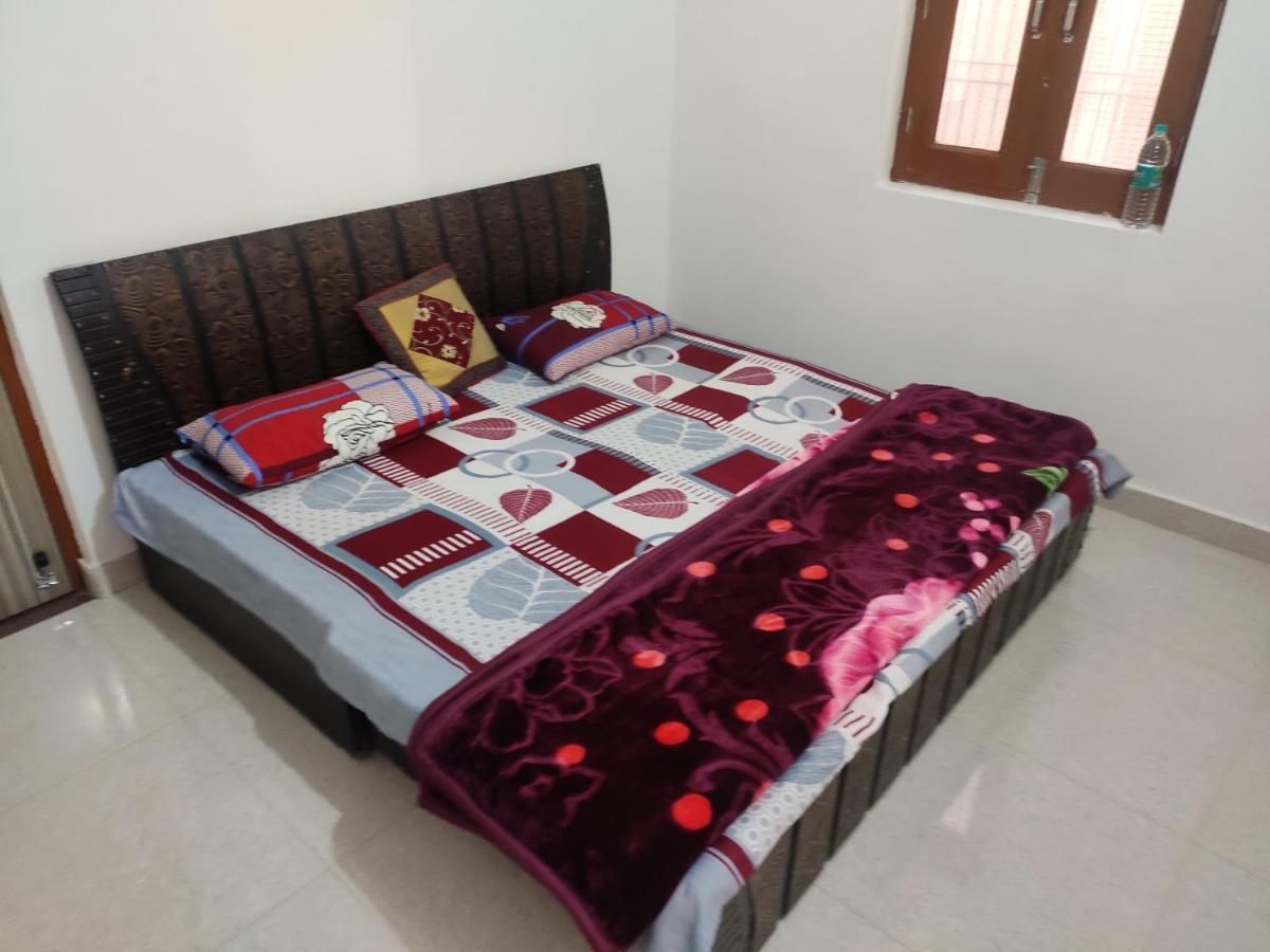 Nidhivan Homestay Vrindāvan المظهر الخارجي الصورة